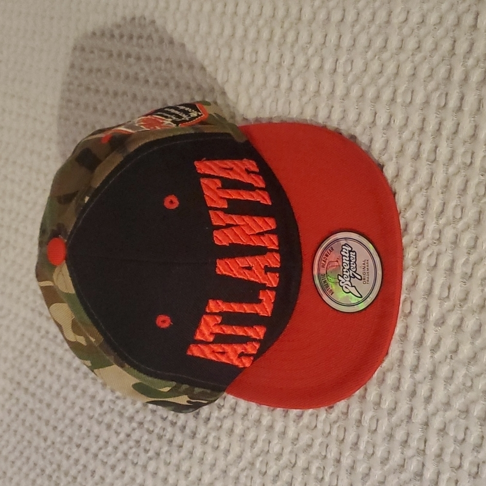 𝅺Atlanta Hawks Collector's Edition Camo Hat